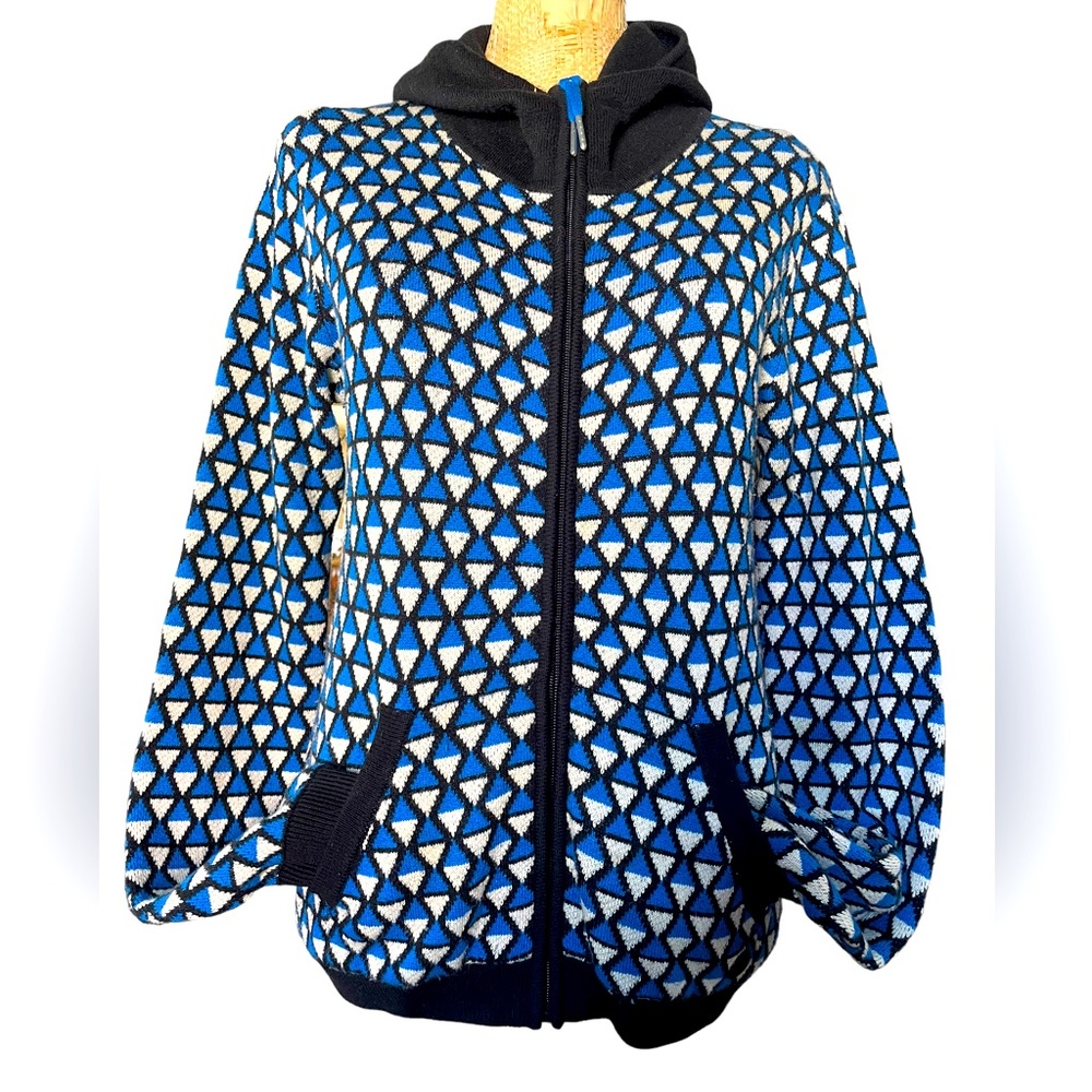 Bench zip front cardigan.hooded. Pockets. Ribbing at waist and cuffs.Wmns Large - Picture 4 of 8